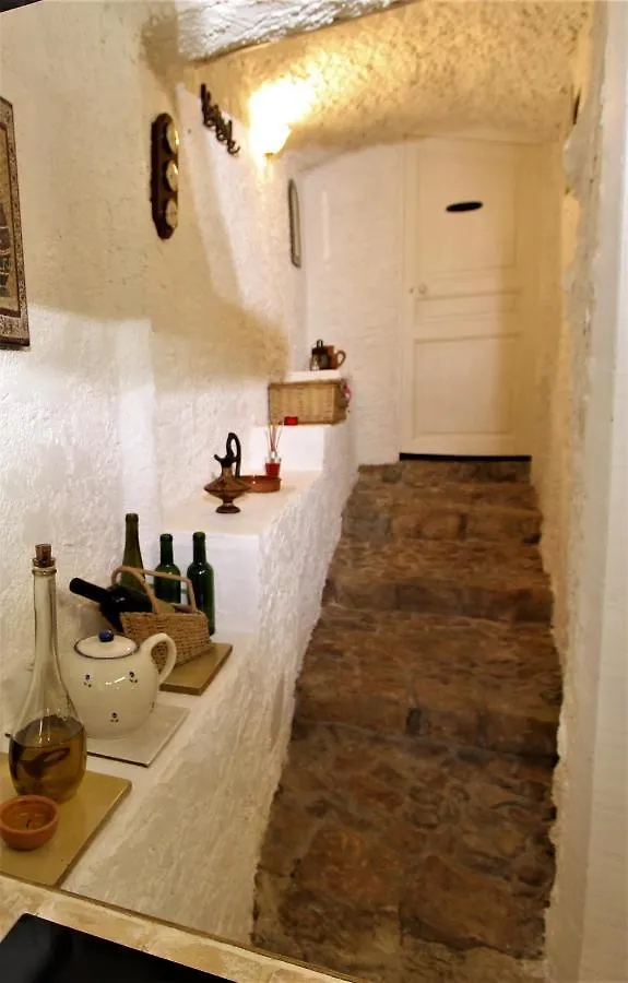 Traditional Provencal Stone House Holiday home Entrecasteaux
