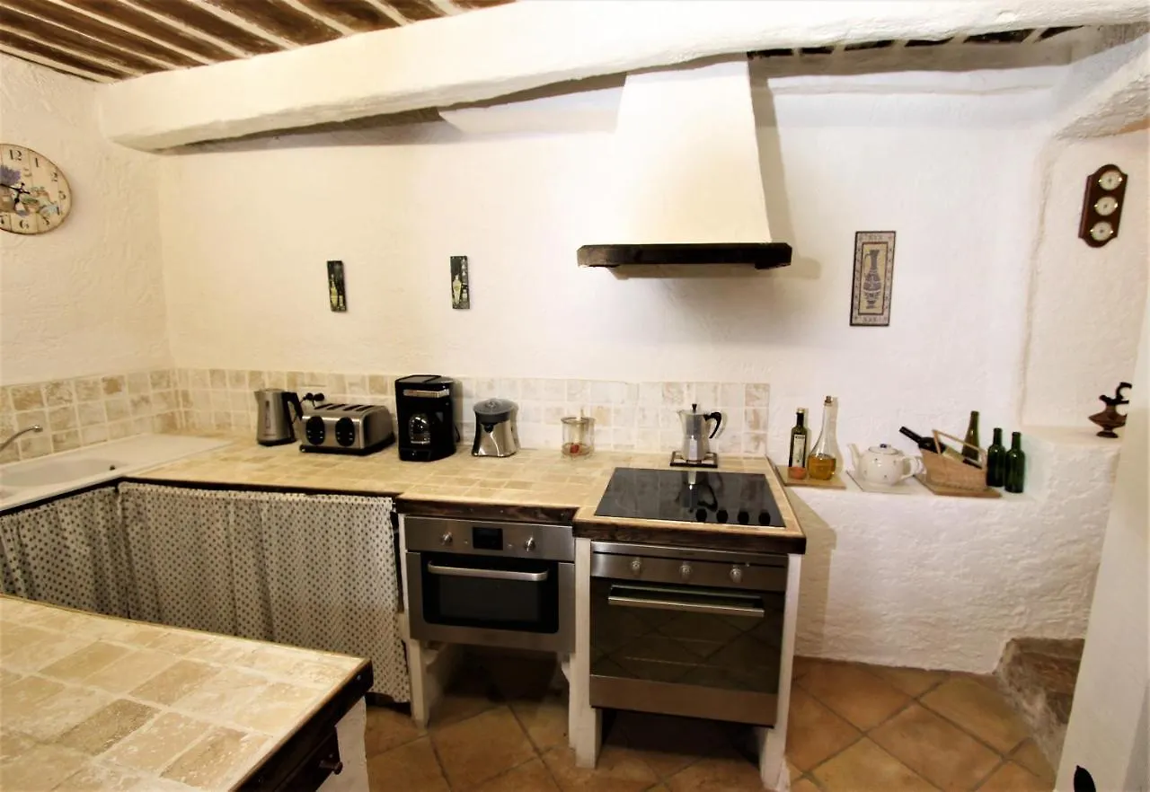 Traditional Provencal Stone House Holiday home Entrecasteaux 0*,
